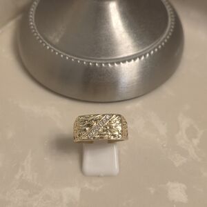 Men's Hammered Gold and CZ Ring Size 10